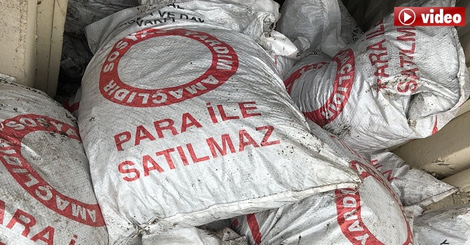 Hakkari'de Kömür torbalarının içinden taş çıkıyor