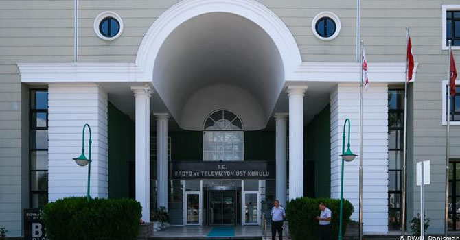 RTÜK Başkanı Şahin TÜRKSAT’tan istifa etti