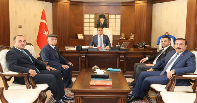 Hakkari Valisi Akbyık'a ziyaretler devam ediyor