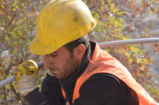 VEDAŞ ekiplerinin Zap Suyunda zorlu mesaisi!