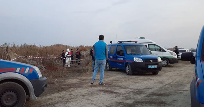 Dere yatağında erkek cesedi bulundu