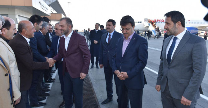 AK Parti heyetinin Hakkari temasları!