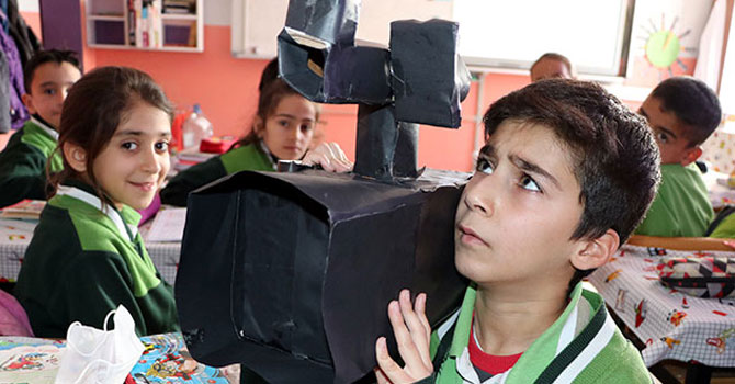 Bakan Ersoy, küçük Abdulselam'ın hayalini gerçekleştirdi