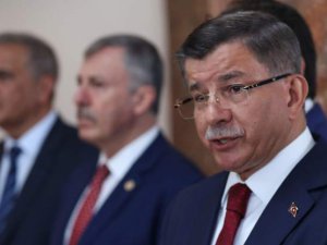 Reuters’a konuşan kaynak: Davutoğlu 2020’den önce partiyi resmen kuracak