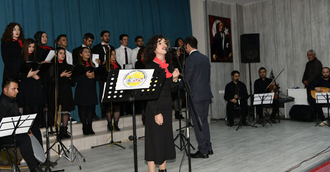 Hakkari Halk Müziği korosuna yoğun ilgi