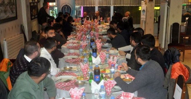 Pınar, mali müşavir ve muhasebecilerle bir araya geldi