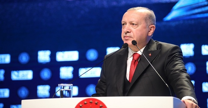 Erdoğan: Böyle bir sanal dünyaya teslim olmayacağız