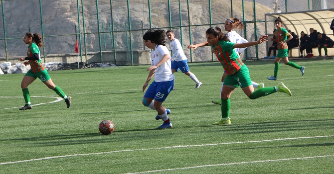 Hakkarigücü 4-Amedspor-3