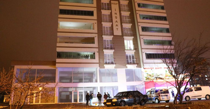 Annesiyle tartıştı, 6. kattan atladı