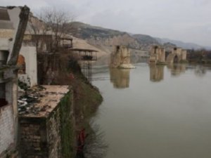 Ilısu Barajı, Hasankeyf'i boğuyor