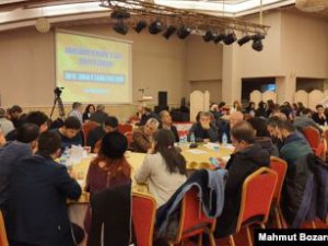 Diyarbakır'da Kürtçe’nin geleceği tartışıldı