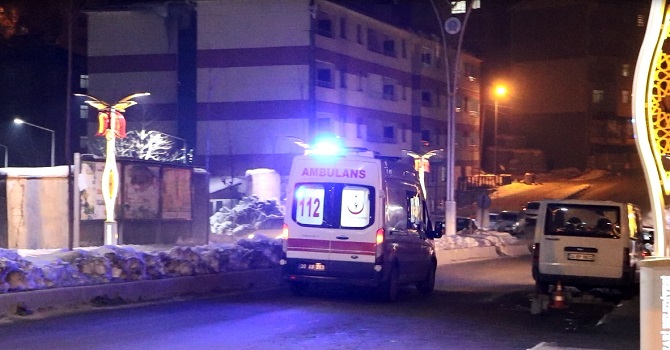 Hakkari'de patlama: Şehit ve yaralılar var