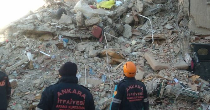 Parti ve belediyelerden seferberlik