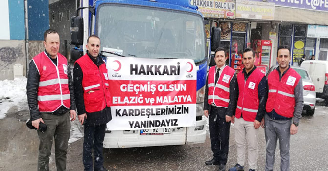 Hakkari'den deprem bölgesine yardım eli!