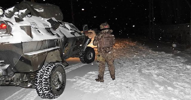 Organize suç örgütüne operasyon: 22 gözaltı