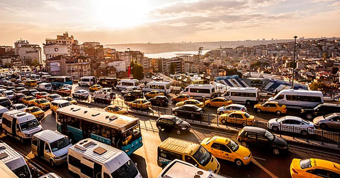 Yeni vergi kalemi geliyor: Araç sahiplerinden 'Yol ve Trafik Payı' alınacak