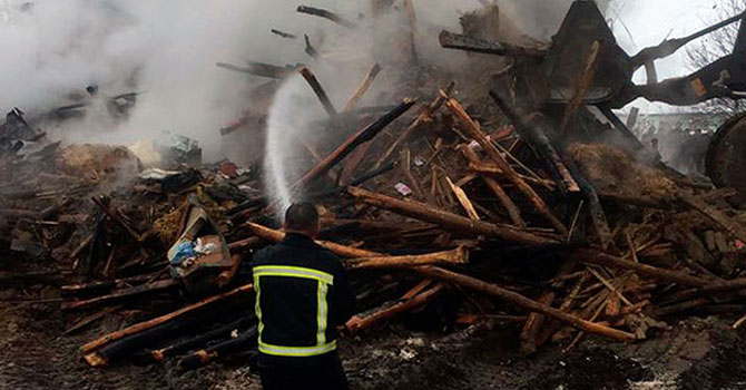 3 kardeş, evde çıkan yangında öldü