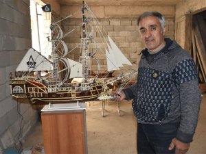 Hakkarili engellinin maket gemi aşkı!