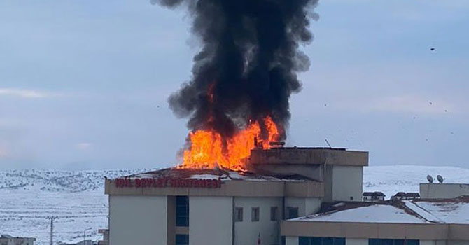 İdil Devlet Hastanesi'nde yangın