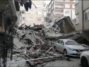 İstanbul Bahçelievler’de bir bina çöktü