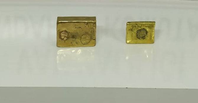 Van'da, Hitit ve Urartu dönemine ait 4 kilo kültçe altın ele geçirildi