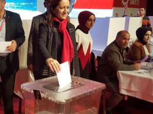 DİSK Genel Başkanlığı'na yeniden Çerkezoğlu seçildi