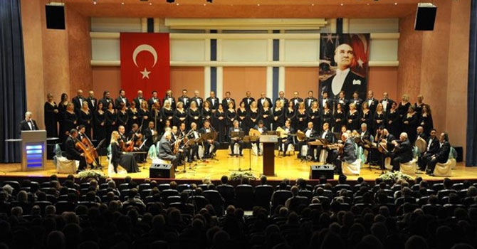 Devlet korosu dolandırıldı
