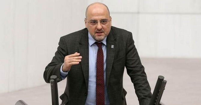 Ahmet Şık: HDP’deki parti içi bürokrasi statüko yarattı, parti hantallaştı