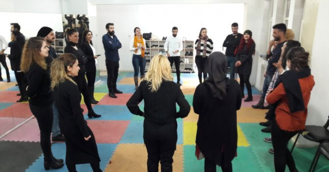 Hakkari'de 'Yaratıcı Drama' eğitmen eğitimi