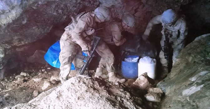 Hakkari'de 58 timle bahar operasyonu