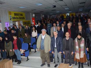 Eğitim-Sen Hakkari Şubesi kongreye gitti