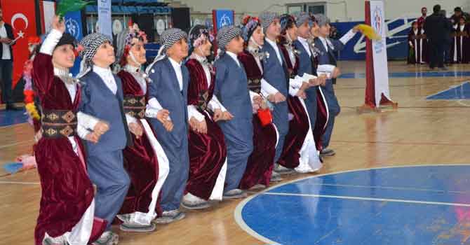 Hakkari'de halk oyunları yarışması iptal edildi