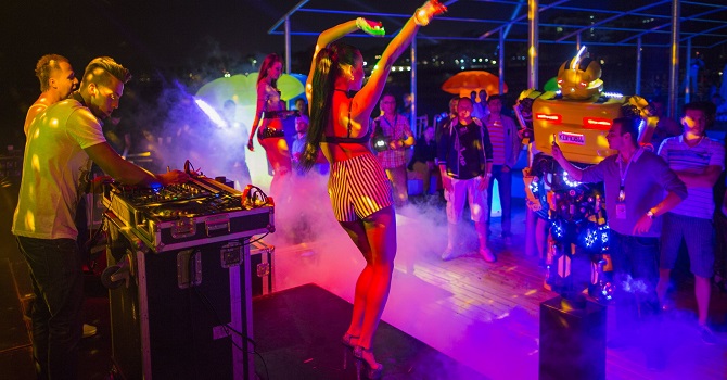 Türkiye'de eğlence mekanları kapatıldı