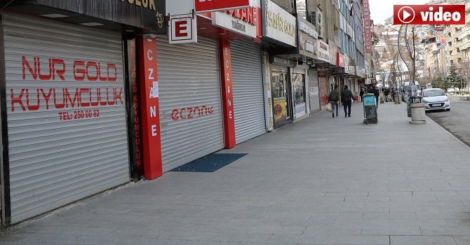 Hakkarililer sağlık için kepenk açmadı