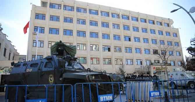 CHP'den kayyım tepkisi: Halk affetmez