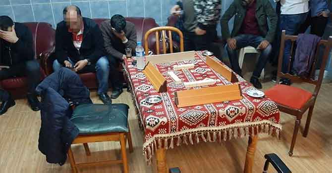 Hamamı kahvehaneye çevirdiler!