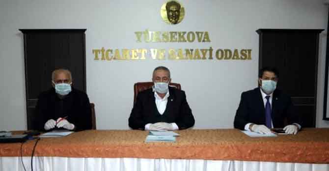 Yüksekova'daki STK'lardan korona virüsüne karşı kampanya