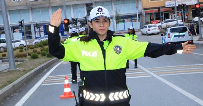 Hakkari'de 8 işletme, 1 araç ve 25 kişi hakkında işlem yapıldı