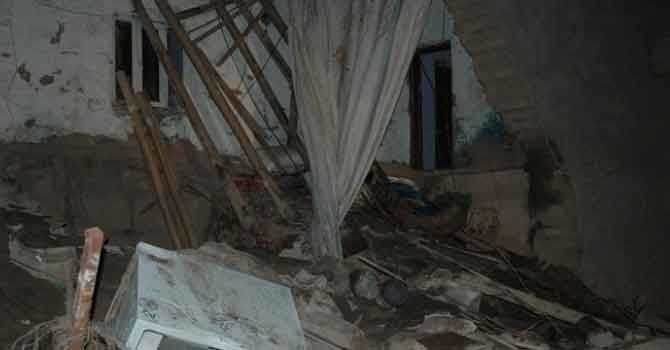 Çınar’da ev çöktü: 2 çocuk hayatını kaybetti