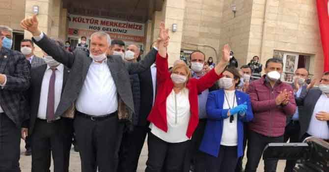 Ceyhan'ın yeni başkanı CHP'li Hülya Erdem