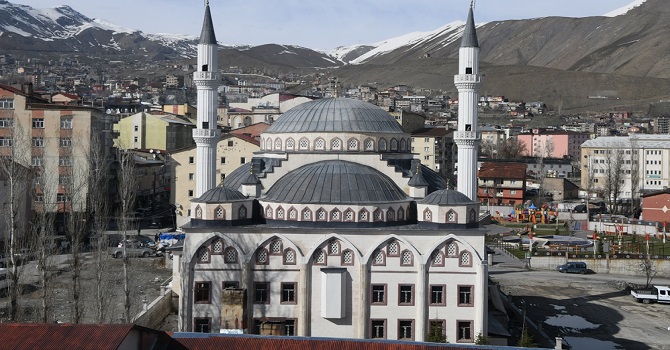 Hakkari'de 2 bin 500 kişilik cami bitme aşamasında!