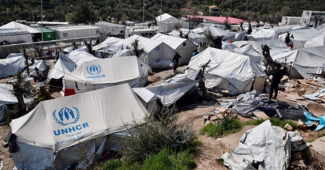 Yunanistan'daki mülteci kampında 28 koronavirüs vakası