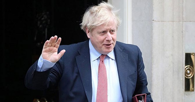 Boris Johnson yoğun bakımdan çıkarıldı