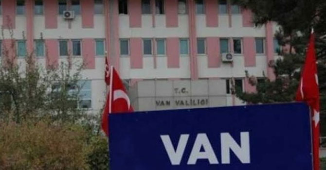 Van'da eylem yasağı uzatıldı