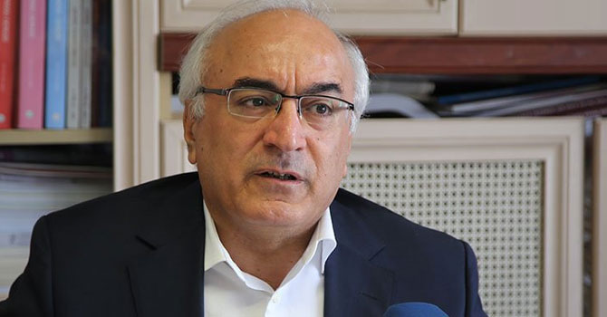 İHD Eş Genel Başkanı Öztürk Türkdoğan serbest bırakıldı