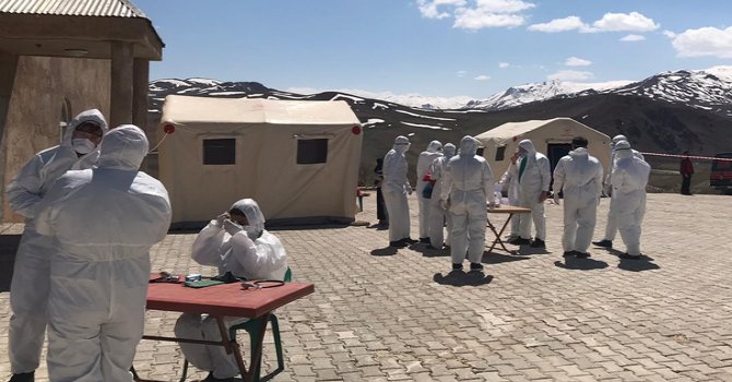 Hakkari-Van karayolunda koronavirüs bilançosu artıyor