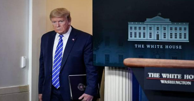 Trump koronavirüs tedavisi için vücuda dezenfektan enjekte etmeyi önerdi