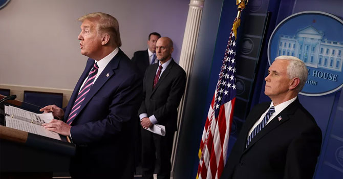 Trump, koronavirüste pozitif test oranının yüzde 28'e düştüğünü açıkladı