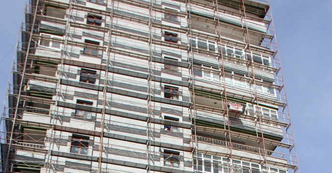 Binanın 8. katından düşen işçi hayatını kaybetti