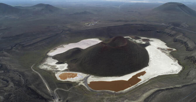 Konya'daki Meke Gölü kurudu!